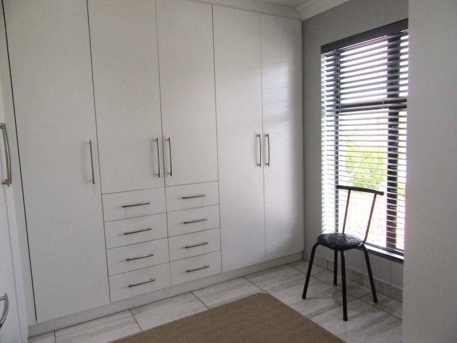 3 Bedroom Property for Sale in Hartenbos Central Western Cape